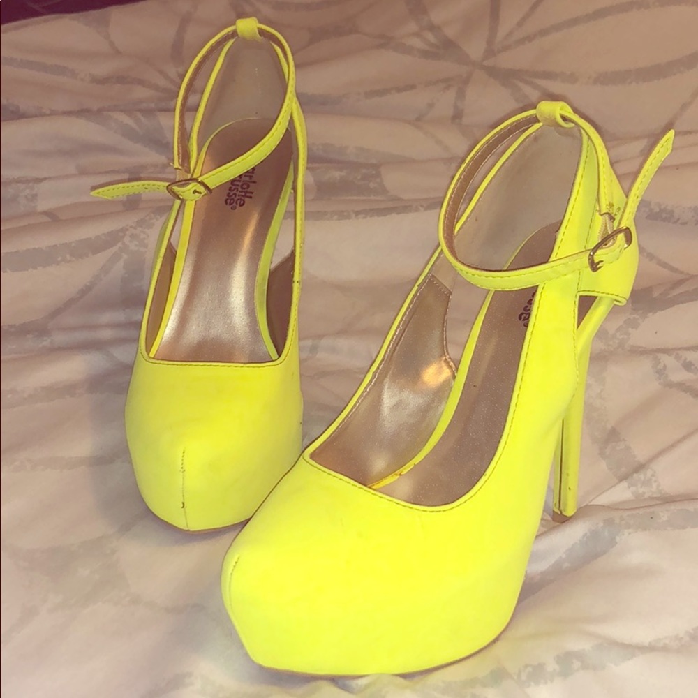 ✨Neon Platform Heels!